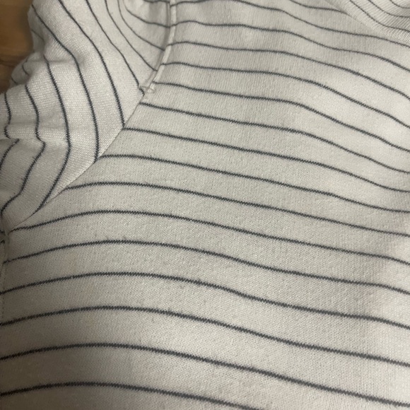 Zipper up ruffle jacket - Picture 14 of 14